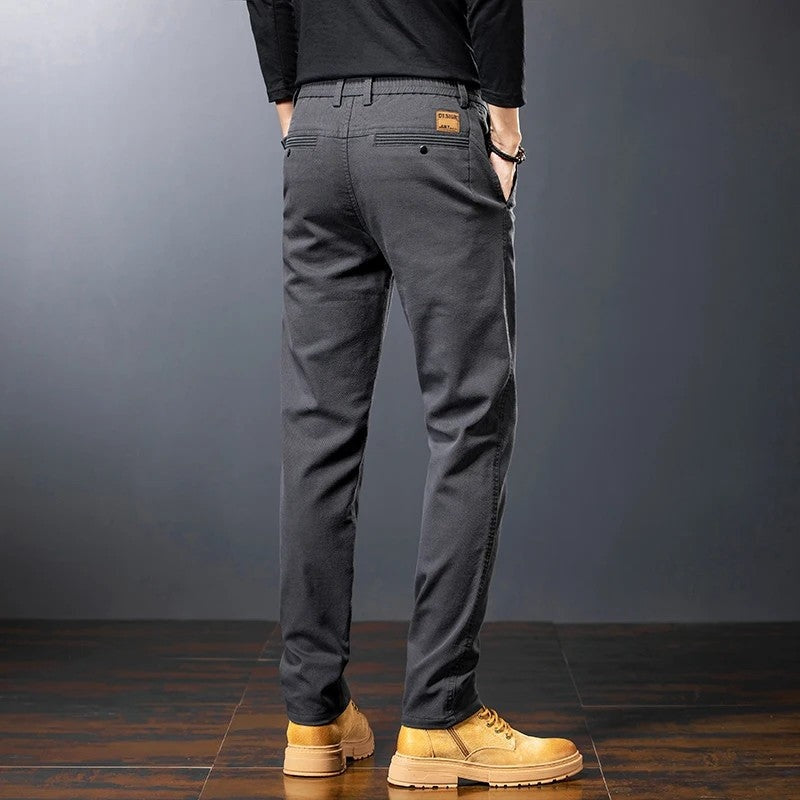 Ravino Relaxed Tapered Stretch Pants