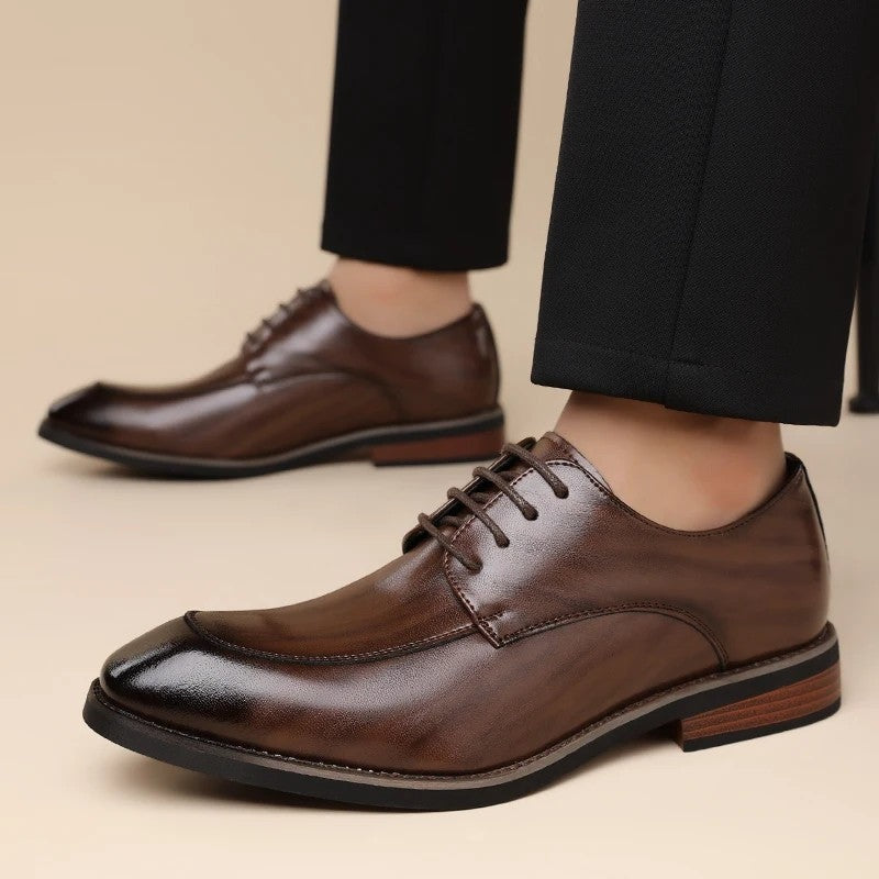 Calviro Polished Lace-Up Dress Shoes