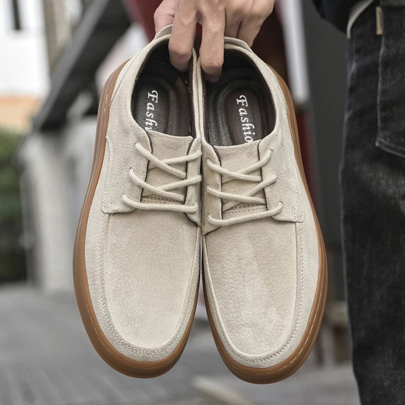 Lunari Relaxed Low-Top Lace-Up Shoe