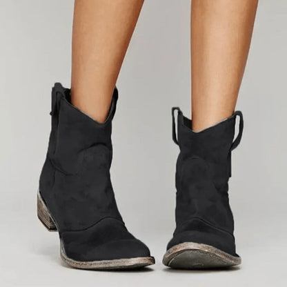 color:black