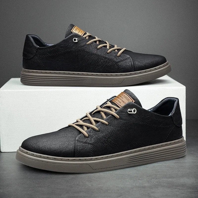 Ravari Textured Low-Top Casual Sneakers