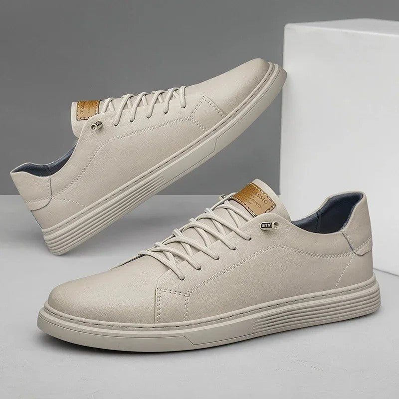 Ravari Textured Low-Top Casual Sneakers