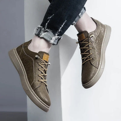 Ravari Textured Low-Top Casual Sneakers