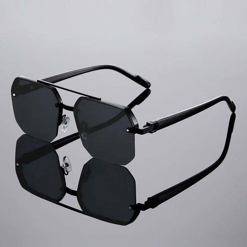 Veyron Geometric Rimless Gradient Sunglasses